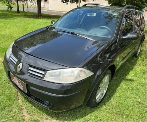 Renault Megane 2012 1.6 dynamique grand tour 16v flex 4p manual