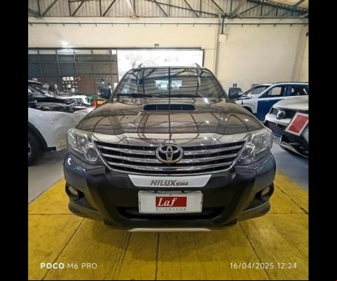 TOYOTA HILUXSW4 SRV4X4 2014