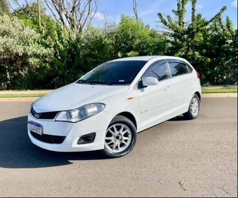CHERY Celer Hatch 1.5 16V 4P FLEX