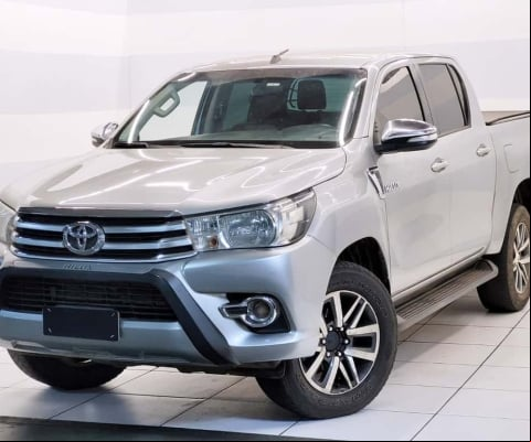 Toyota Hilux 2016 2.8 srv 4x4 cd 16v diesel 4p automático
