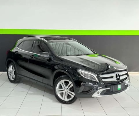 Mercedes-Benz Gla 200 Enduro 1.6 TB 16V Flex Aut.  - Preta - 2016/2017