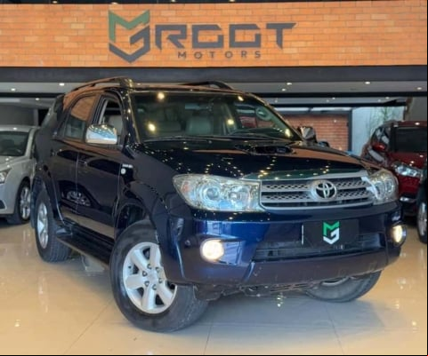 TOYOTA HILUXSW4 SRV4X4 2010