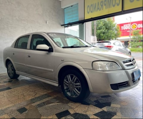 ASTRA 2004 1.8 ALCOOL ORIGINAL REVISADO