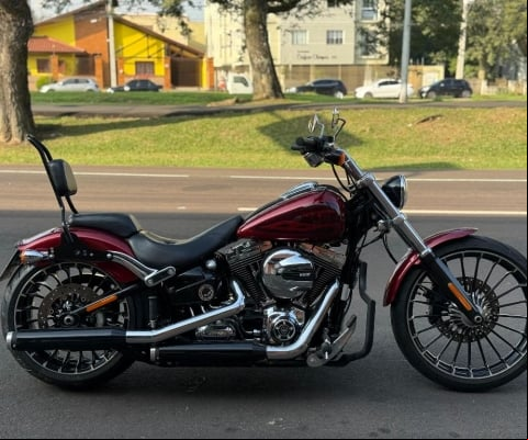 HARLEY DAVIDSON SOFTAIL BREAKOUT