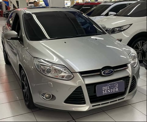 FORD FOCUS 2.0 16V/SE/SE Plus Flex 5p Aut.