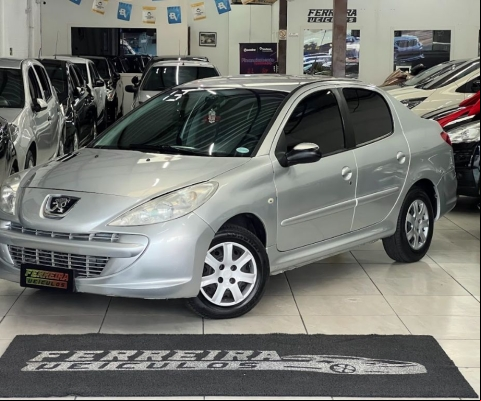  Sedan compacto, confortável e econômico, o 207 ion é uma ótima opção para o dia a dia!