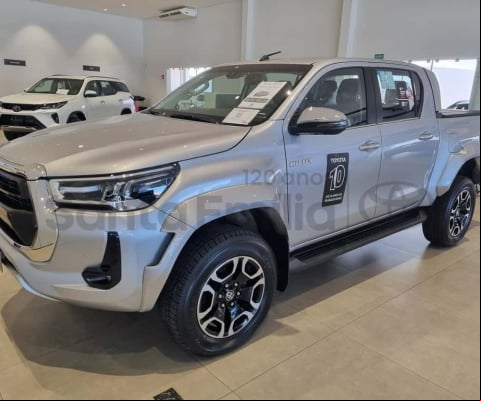 TOYOTA HILUX 2.8 TDI SRX PLUS CD 4X4 4P