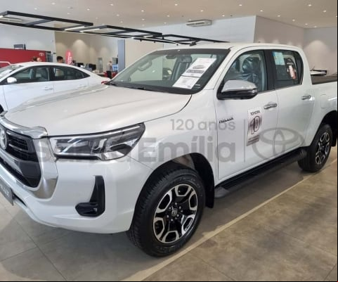 TOYOTA HILUX 2.8 TDI SRX PLUS CD 4X4 4P