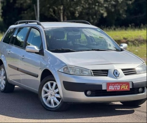 RENAULT MEGANEGT DYN 20A 2011