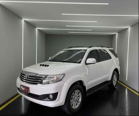 Toyota Hilux sw4 2012 3.0 sr 4x4 16v turbo intercooler diesel 4p automático