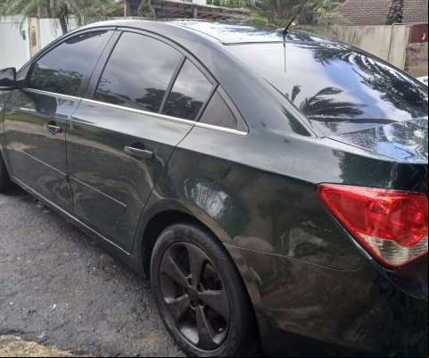 CRUZER LT 1.8 2012