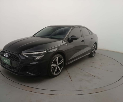 Audi A3 2024 2.0 40 tfsi mhev sedan s line s-tronic