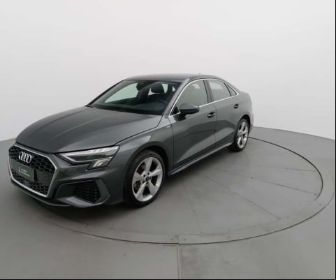 Audi A3 2024 2.0 40 tfsi mhev sedan s line s-tronic