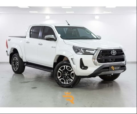 Toyota Hilux 2024 2.8 d-4d turbo diesel cd srx 4x4 automático